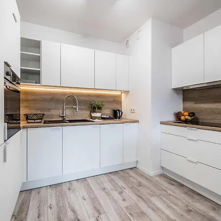 Διαμέρισμα Rent Like - Walonska 19 *